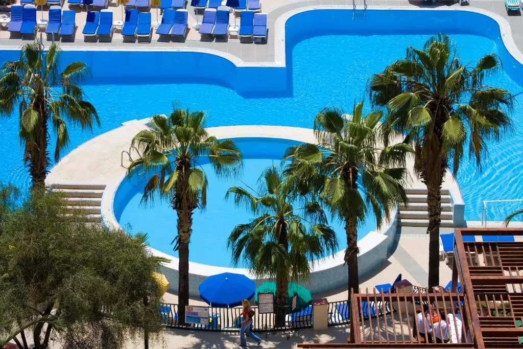 Fantasia Deluxe Hotel